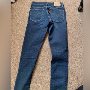 Levi's 710 Women's Dark Blue Skinny Jeans Bundle